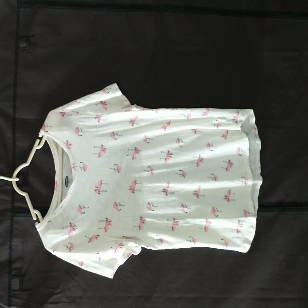 Flamingo Old Navy T-shirt
